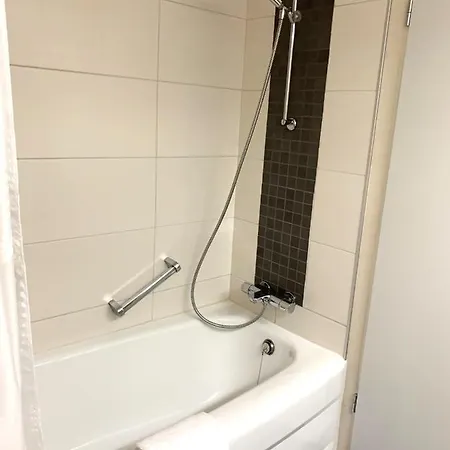 21041 * ווינטרברג